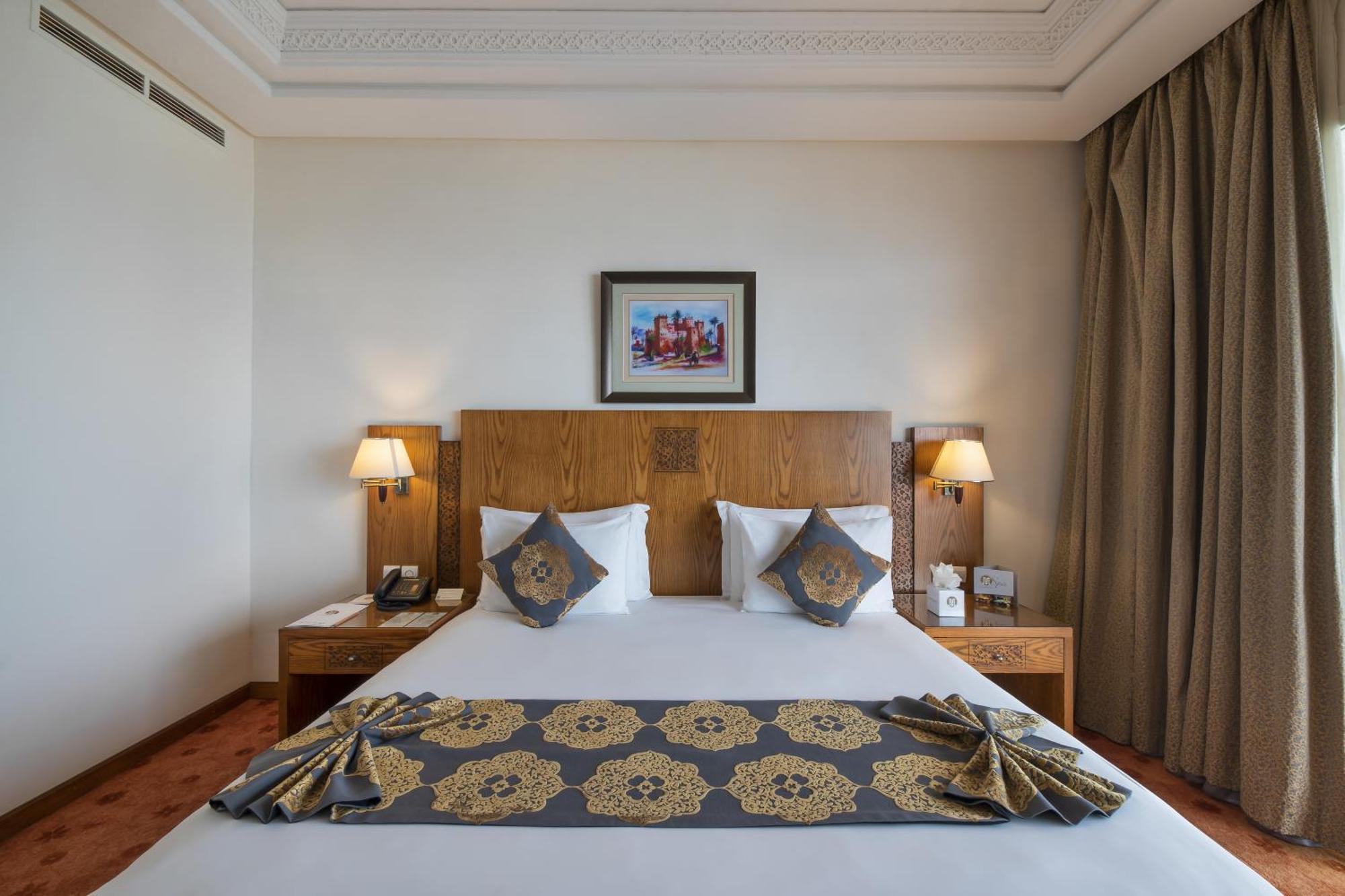 Deluxe Room,1538653084:JPEG